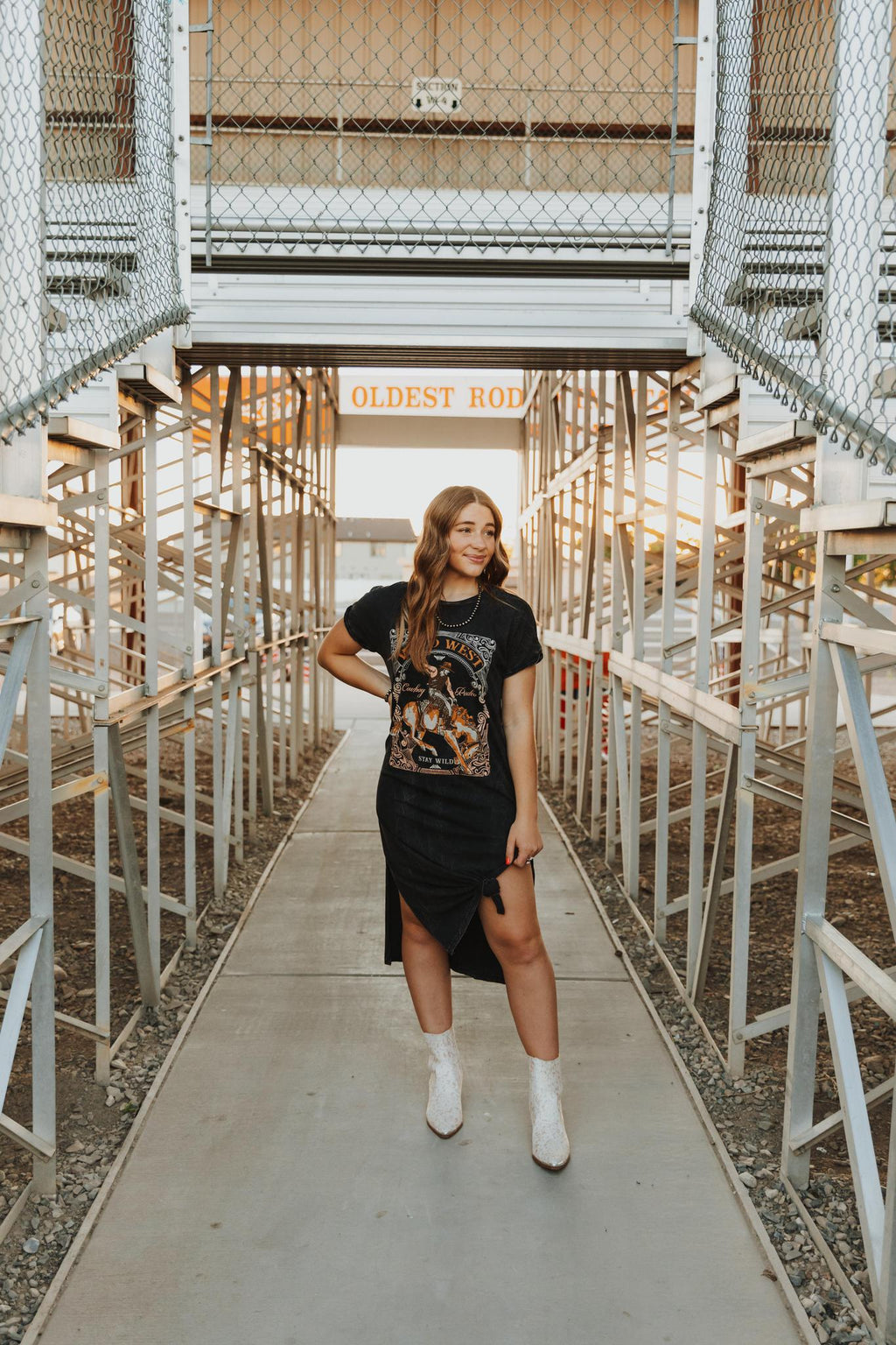WILD WEST GRAPHIC DRESS - MINERAL WASH BLACK