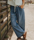 Pleated Detail with Cotton Belt Tencel Denim Pants