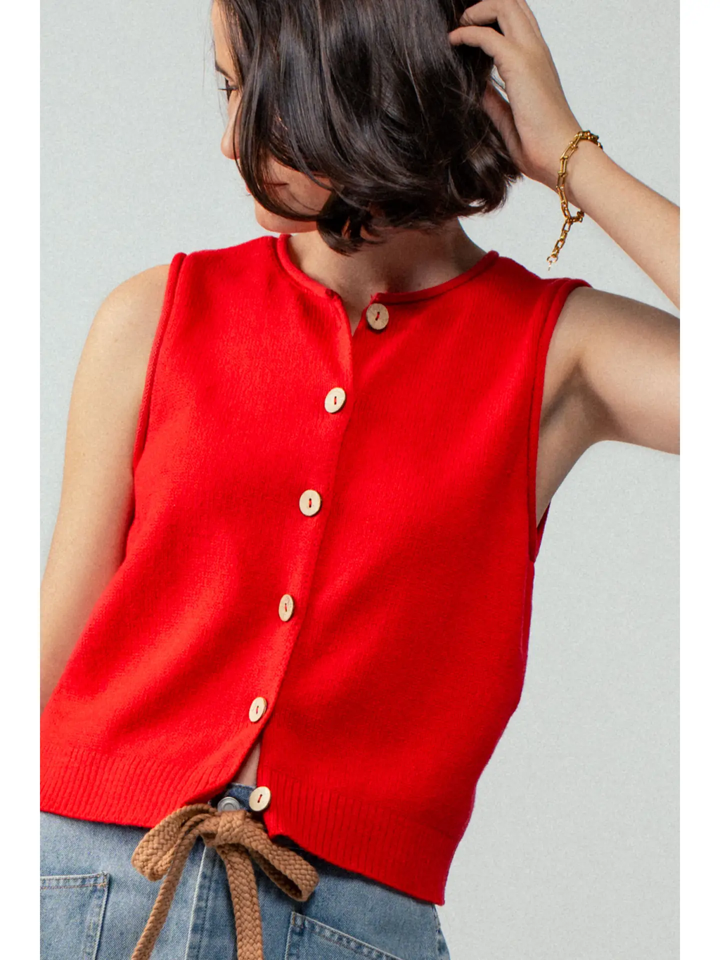 Relaxed Button-Front Knit Sleeveless Top - RED