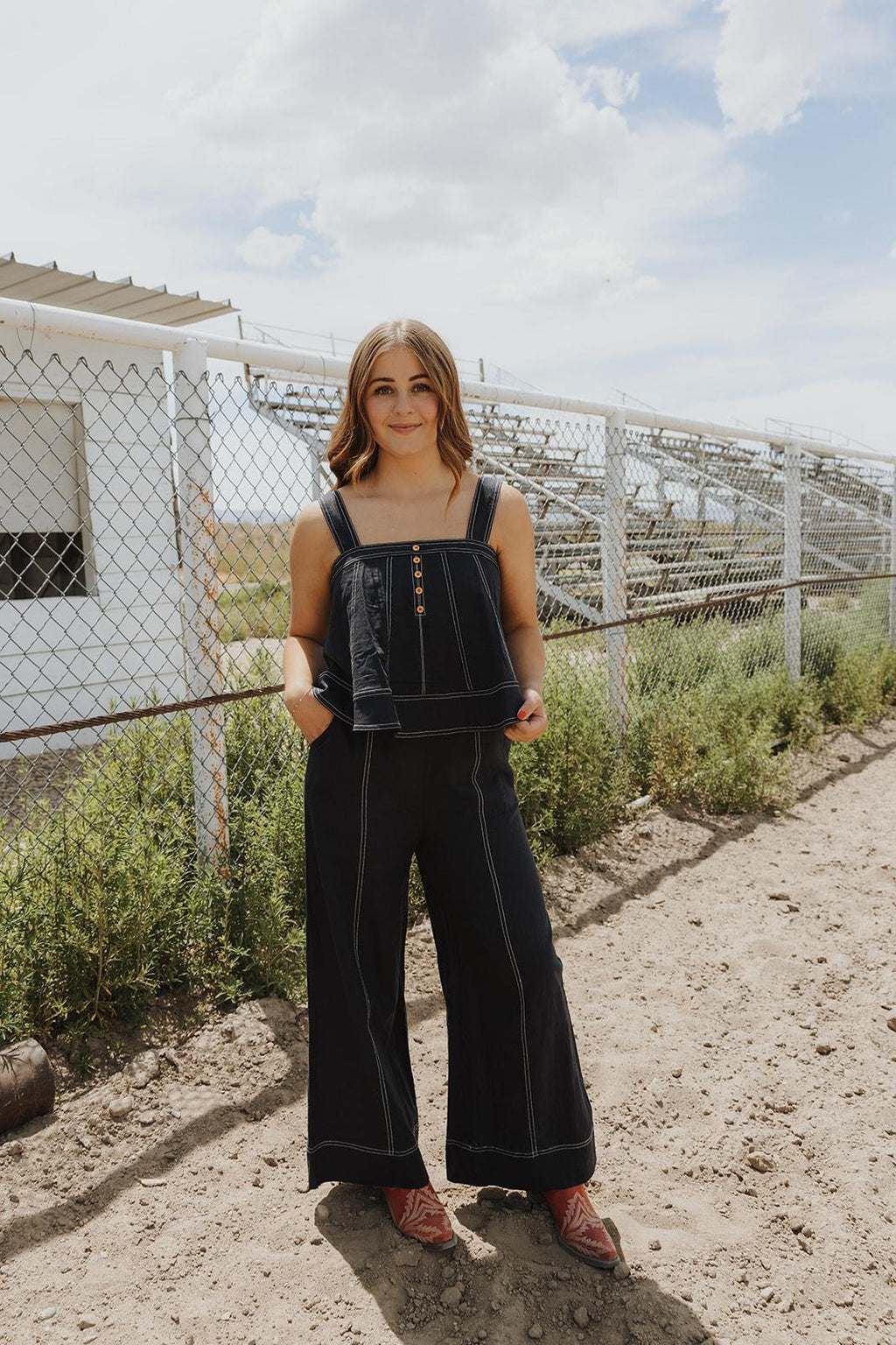 Stitch Detailed Sleeveless Top - Navy