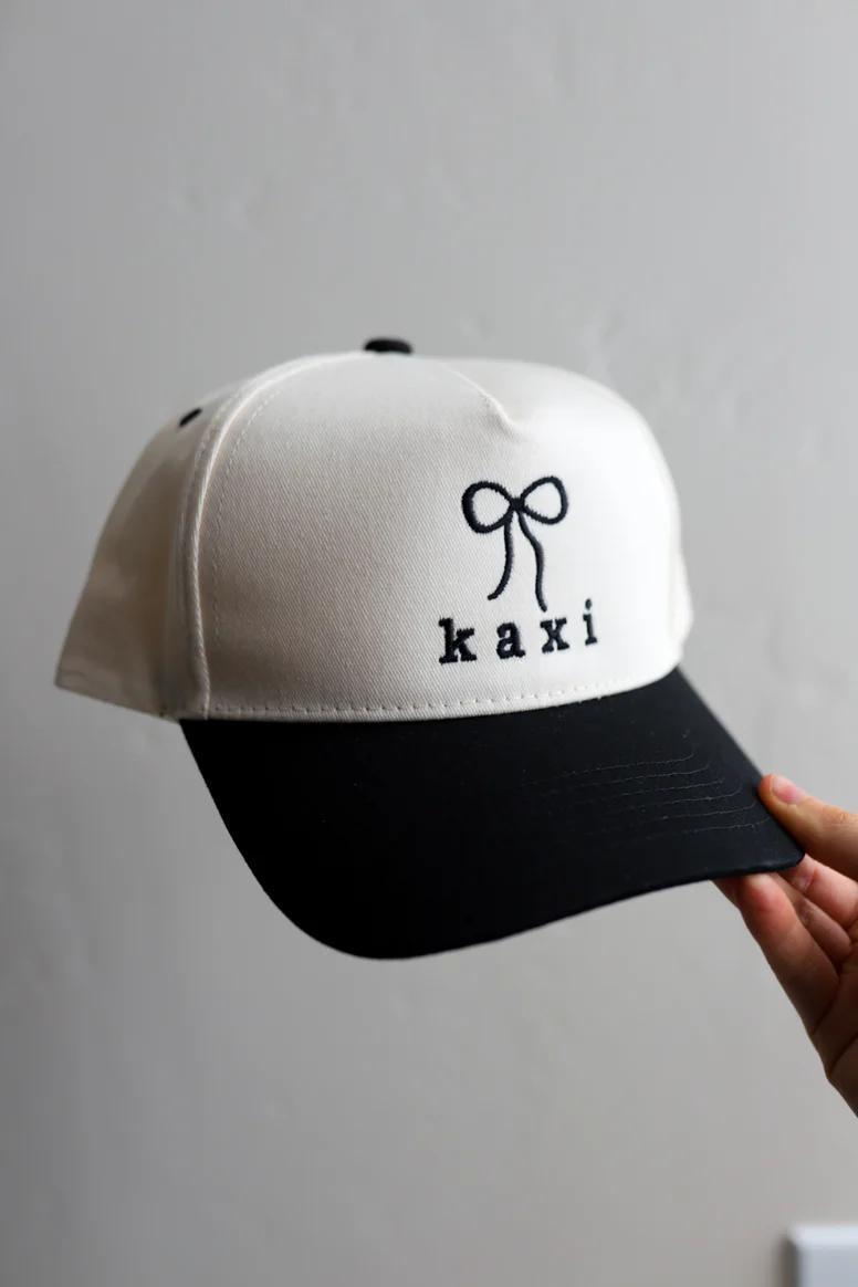 KAXI BOW TRUCKER HAT - BLACK