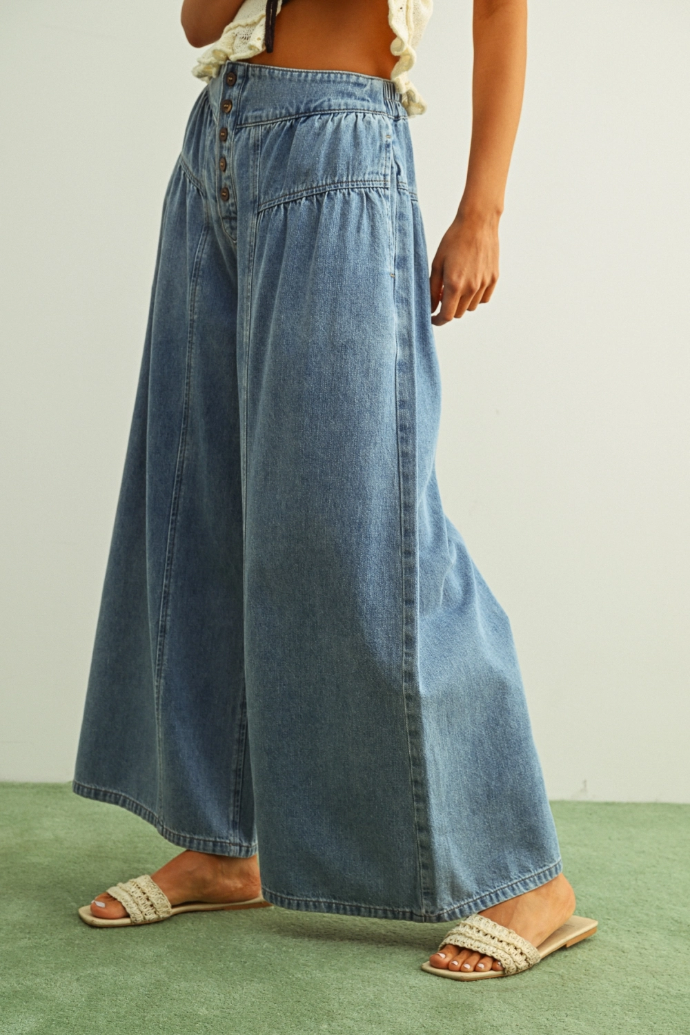 Button Front Shirring Detailed Wide Leg Pants