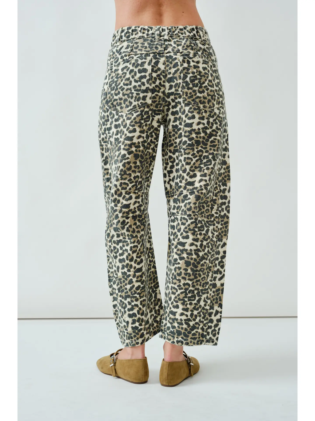 Slouchy Relax Fit Crop Barrel Jeans