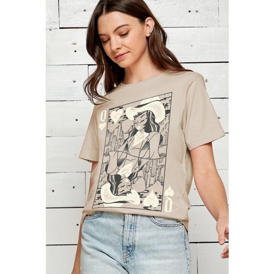 COWGIRL QUEEN CARD TAN GRAPHIC TEE