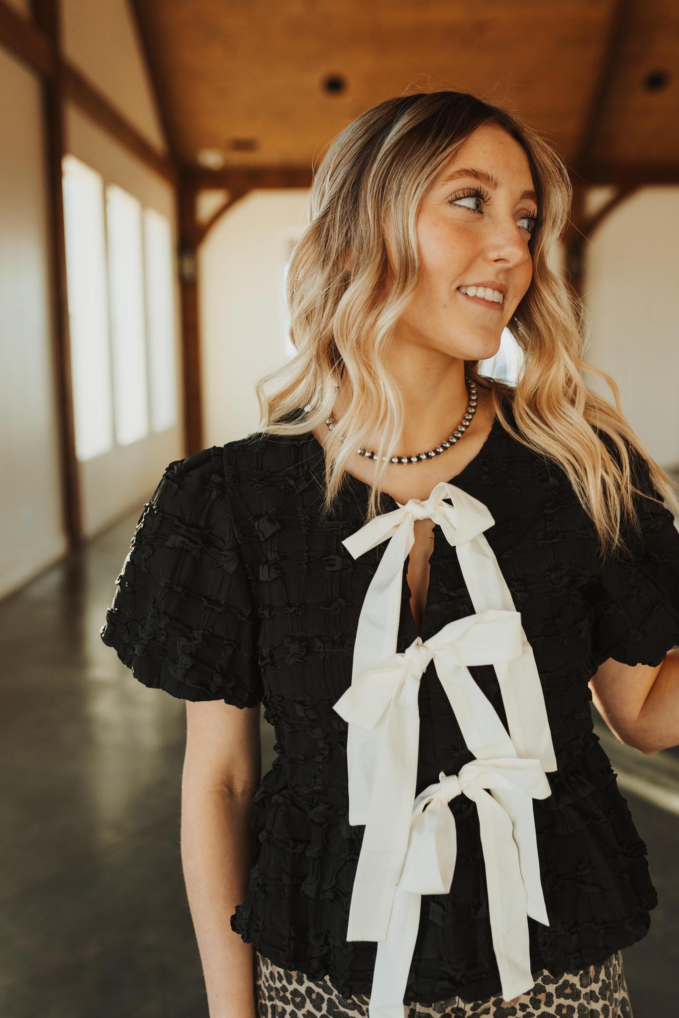 Bubble Babydoll Blouse with Textured Fabric and Contrast Bow - Black