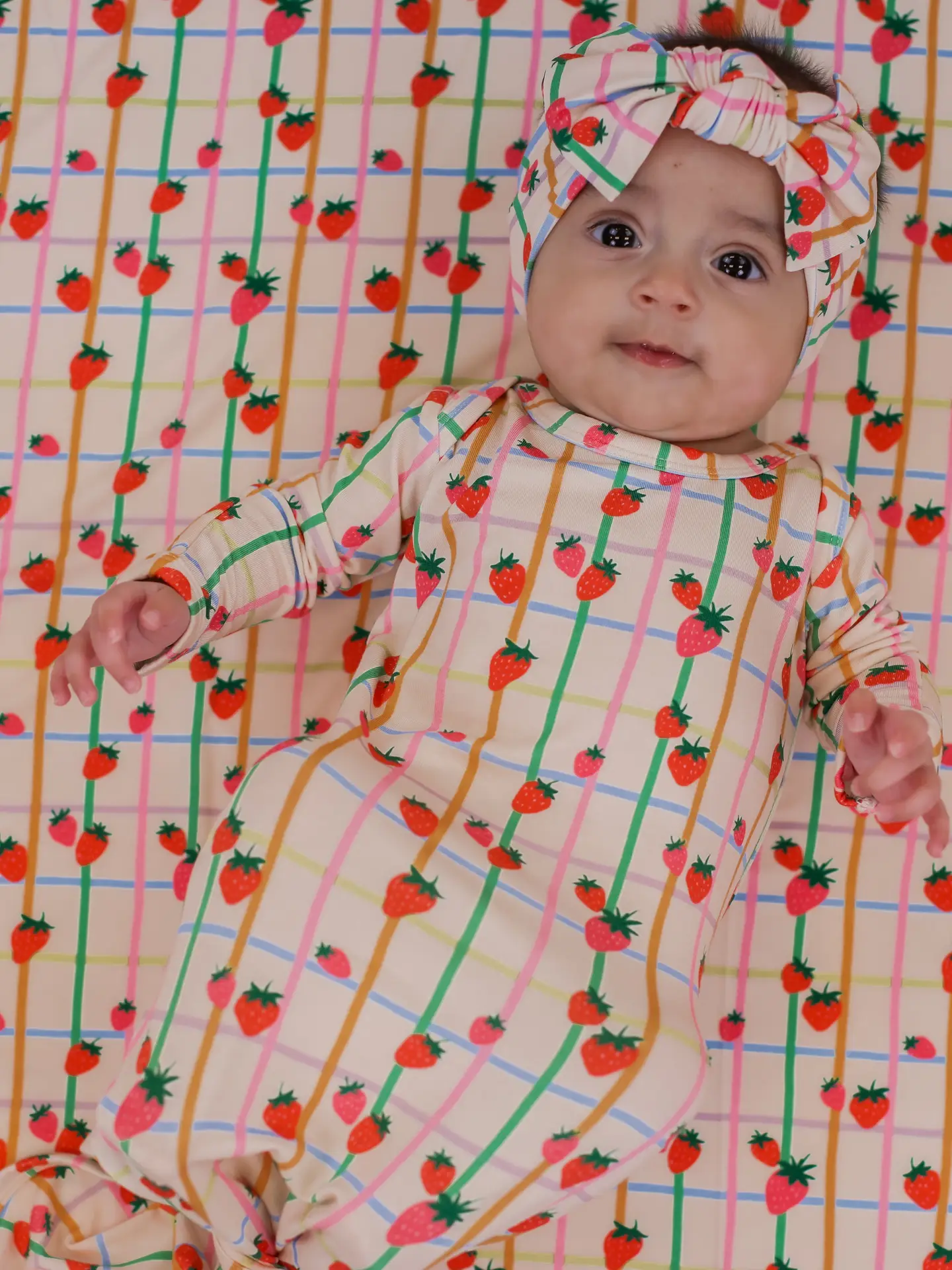 Everything Blanket - Berry Patch