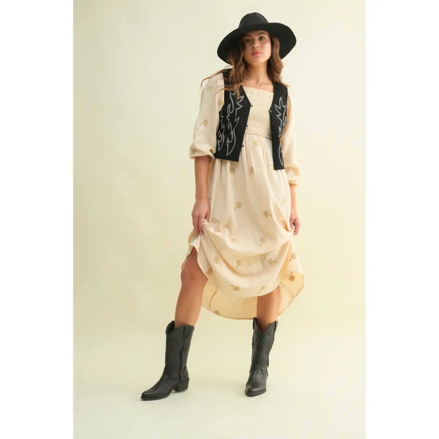 Denim Embroidery Design On Front Crop Vest - Black
