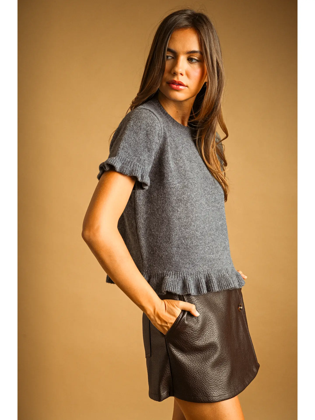 Ruffle Hem Short Sleeve Sweater Top - CHARCOAL