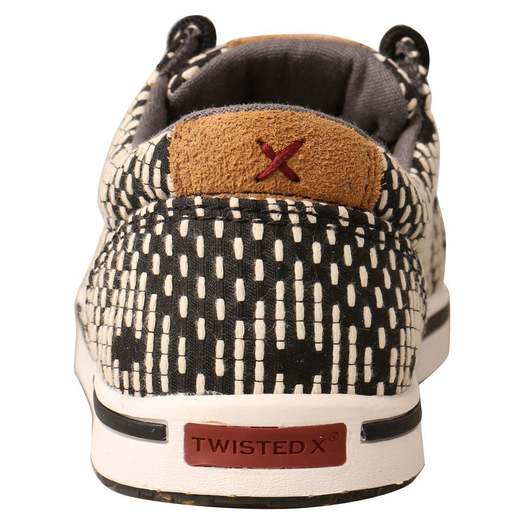 Kicks - Black & White YCA0008