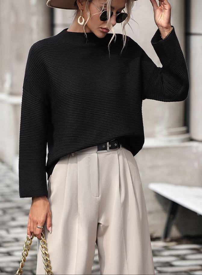 KNIT RIBBED SWEATER- BLACK