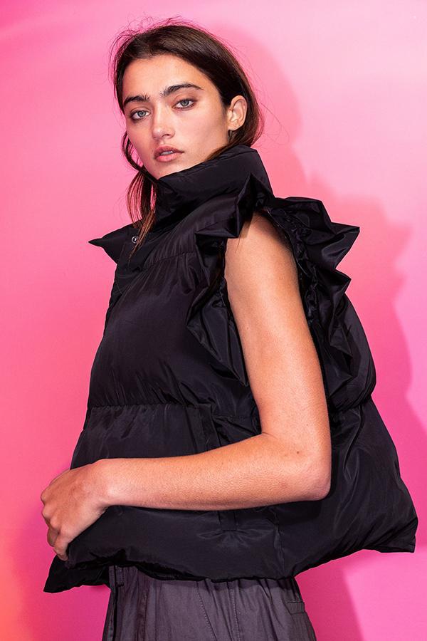 Ruffle Sleeve Crop Down Vest - Black