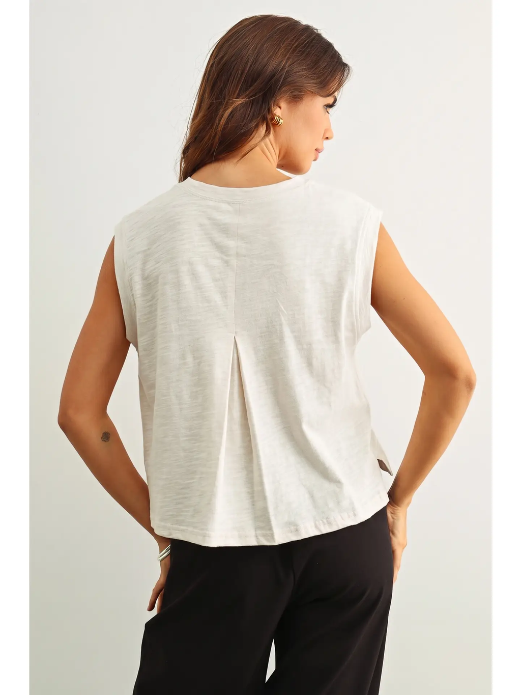 Round Neck Slub Top - WHITE