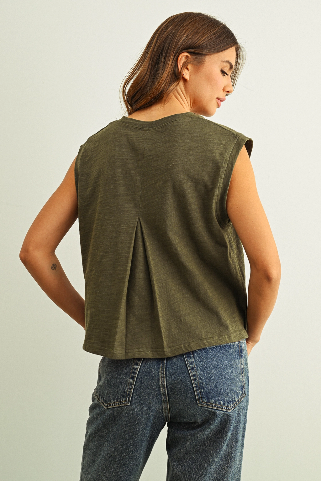 Round Neck Slub Top - Olive