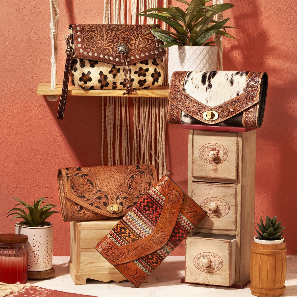 ADVENT WALLET S-3940