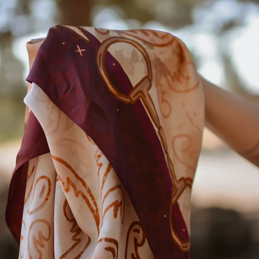 Show Day D Ring Snaffle Bit Wild Rag Scarf in Vintage Plum 35x35 Silk WIld Rag