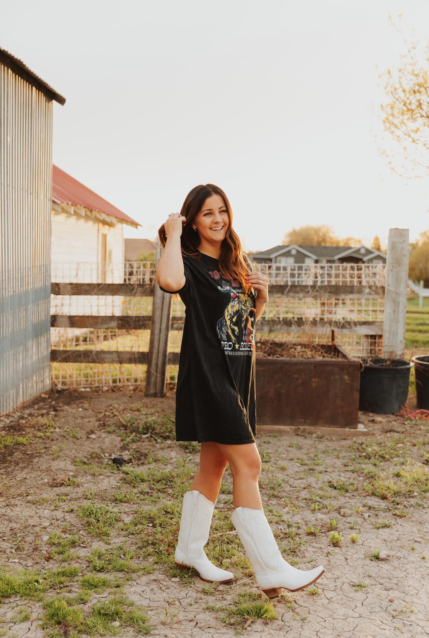 AS COWBOY AS IT GETS PRO RODEO GRAPHIC DRESS - MINERAL WASH BLACK
