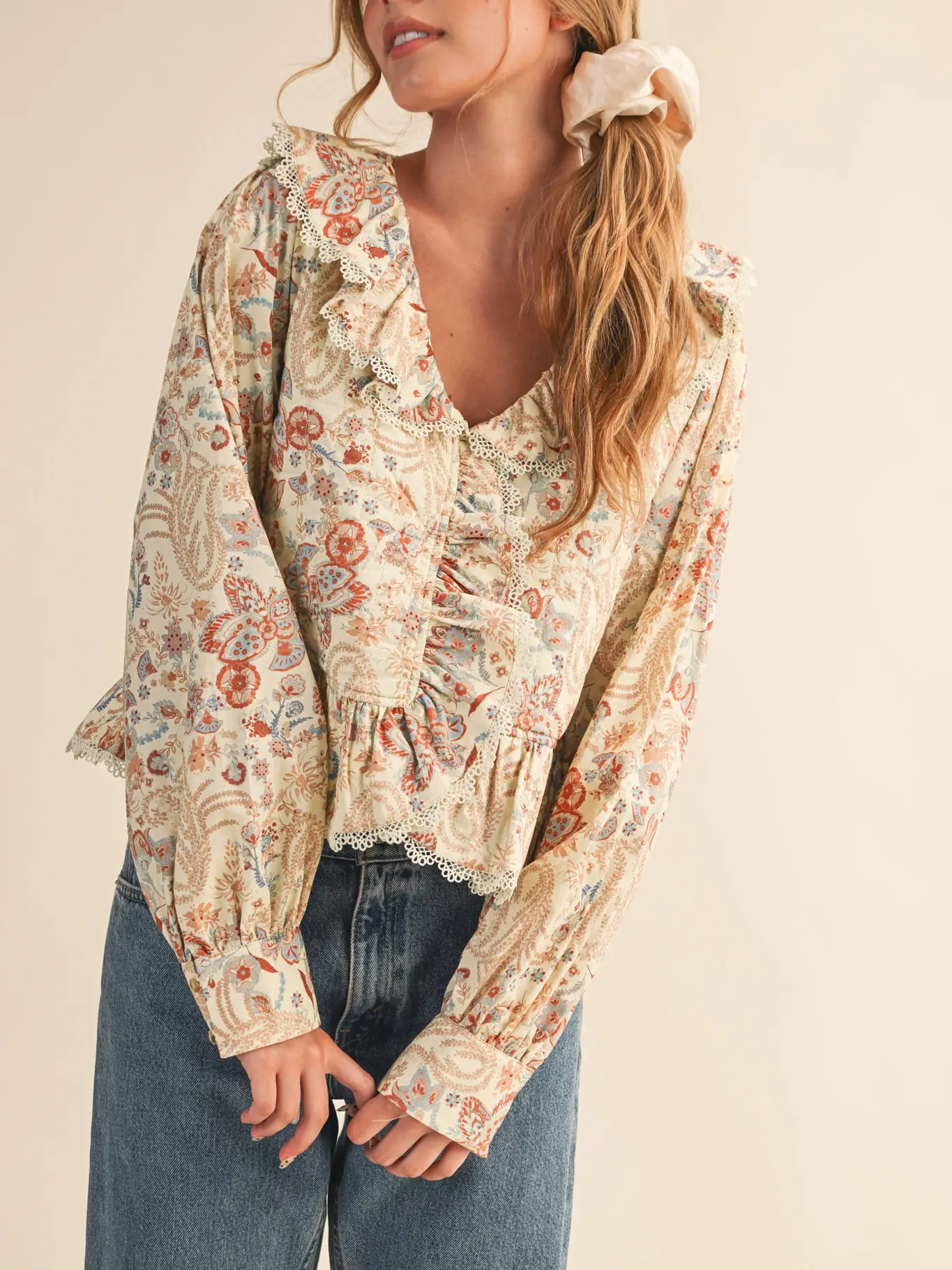 Paisley Print Lace Trim Quilted Top
