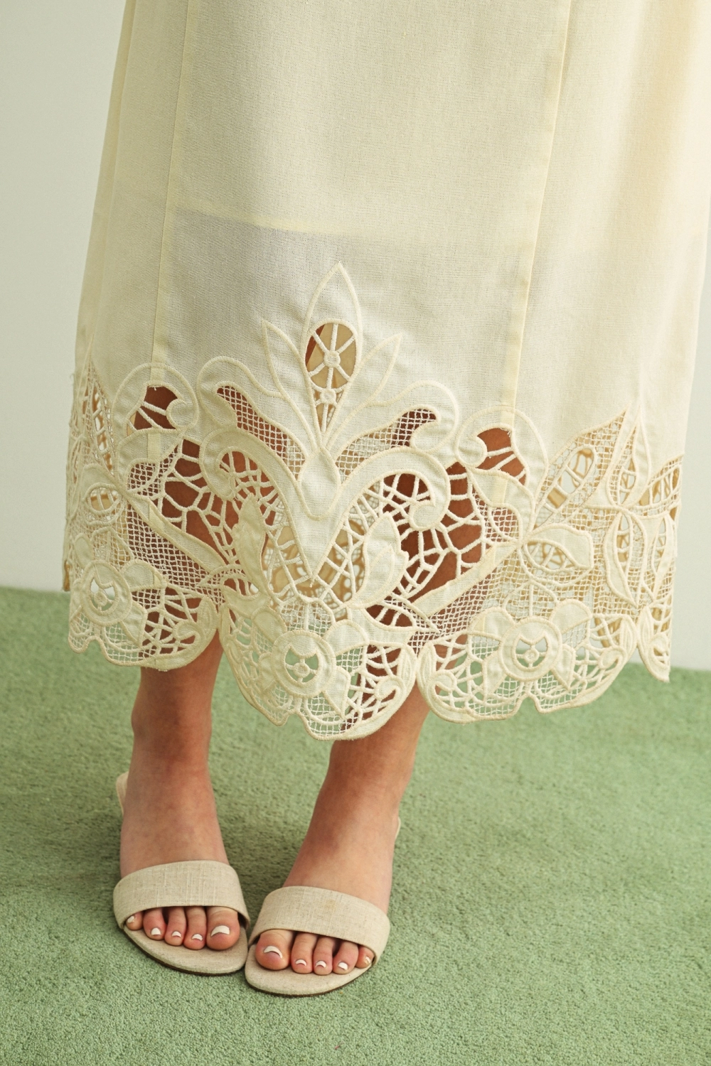 Floral Embroidery Detail Linen Long Dress