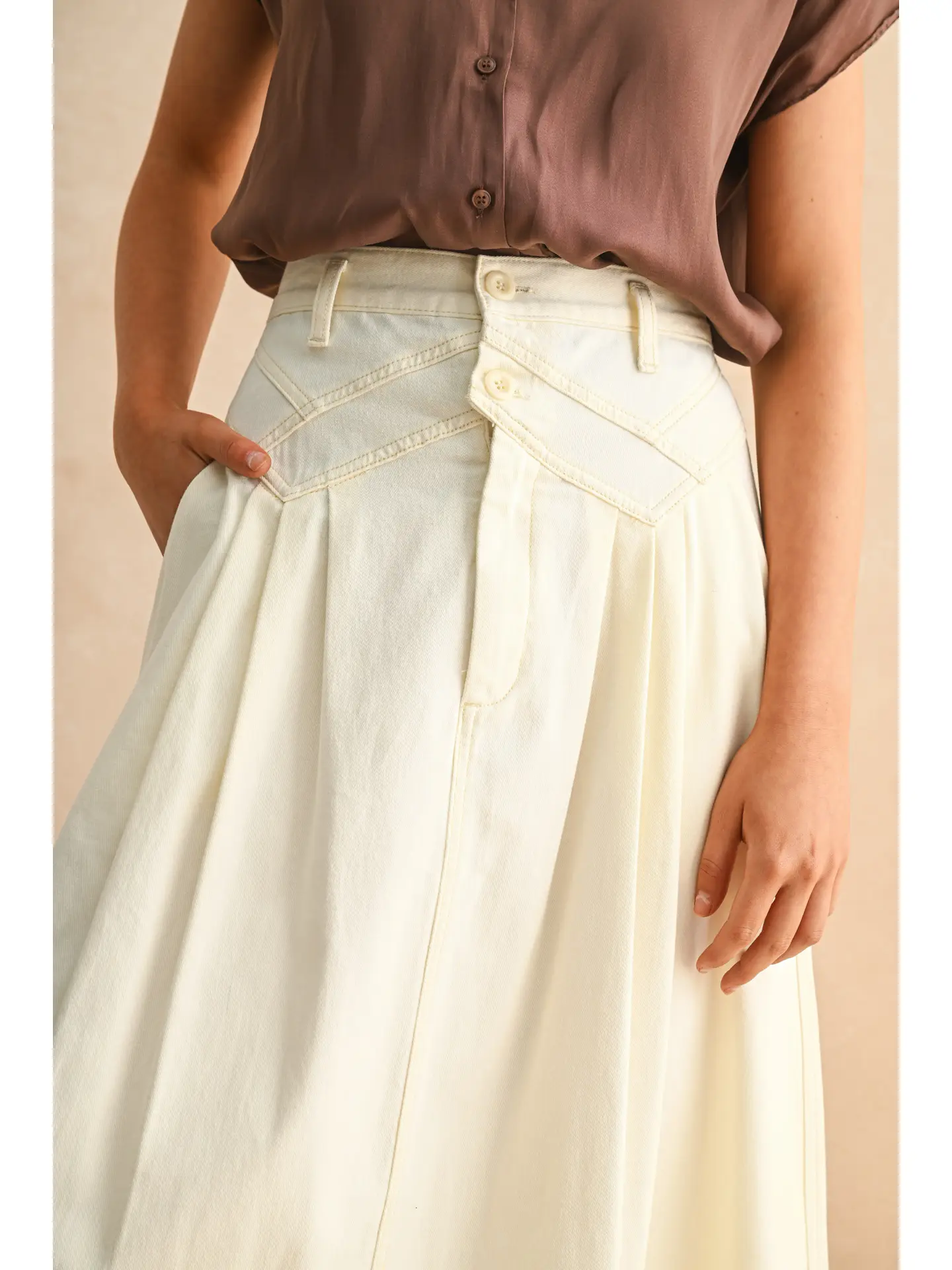 Mini Pleat Detailed Long Skirt - Cream