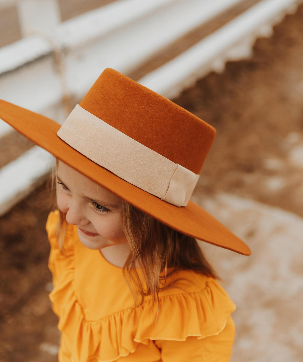DALLAS RUST GAMBLER FELT HAT WITH LEATHER BAND