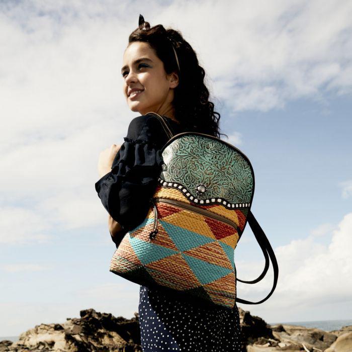 ACCENTED HUES BACKPACK BAG S-4711