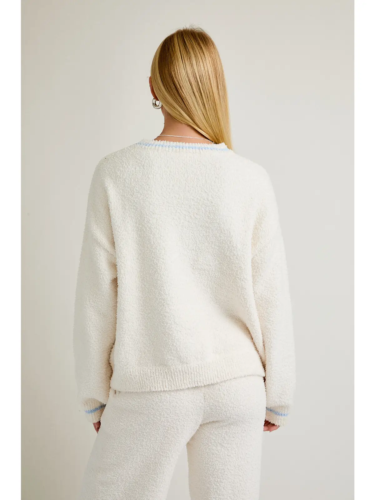 "Ski Club" Long Sleeve Sweater - CREAM-LT BLUE