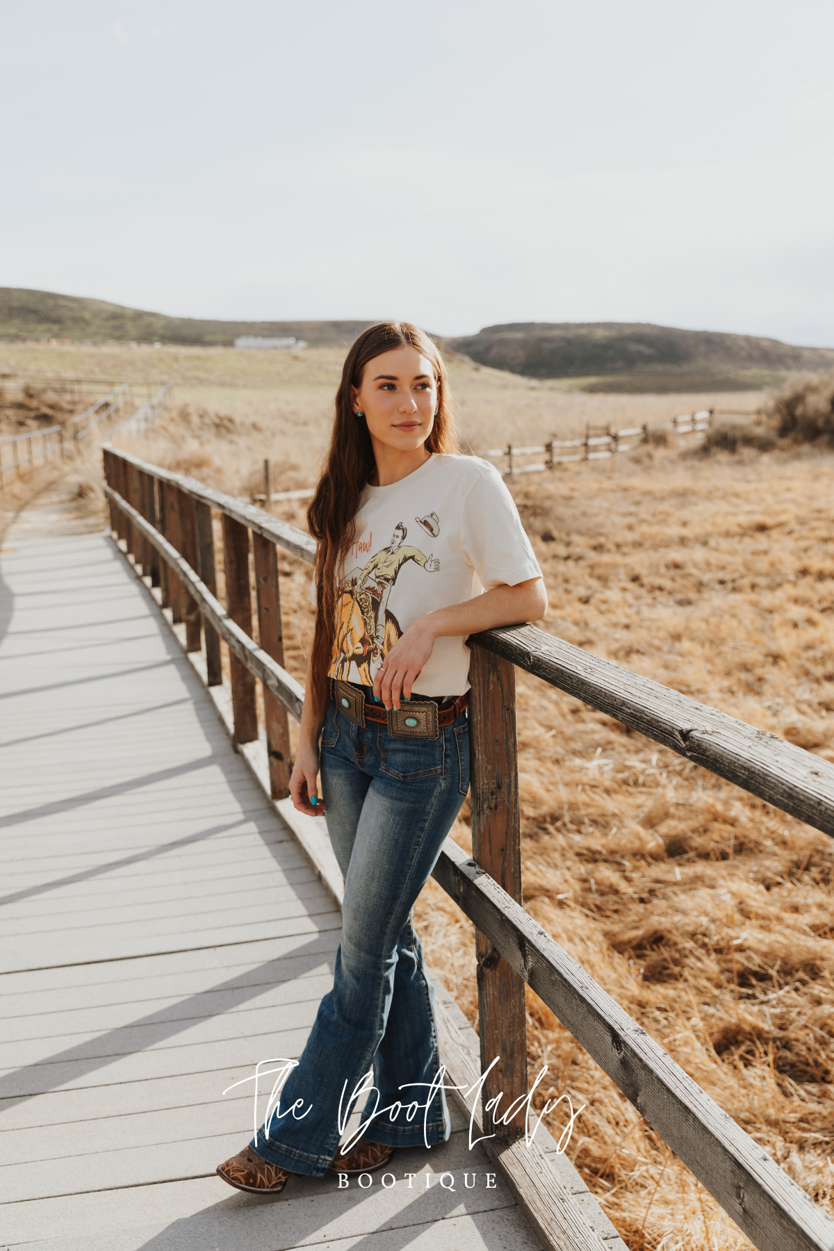 YEEHAW COWBOY GRAPHIC T SHIRT