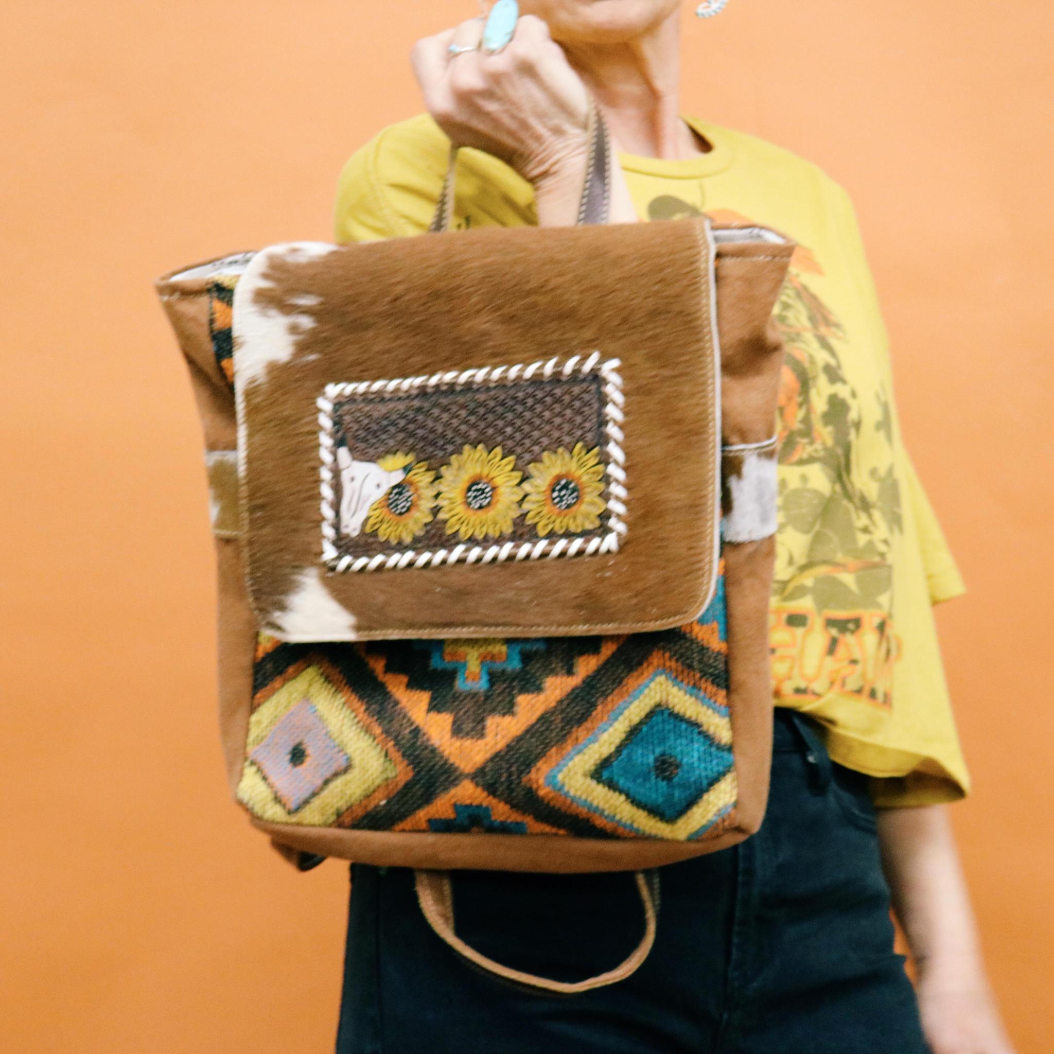 PRIMORDIAL HAND-TOOLED BAG S-4455
