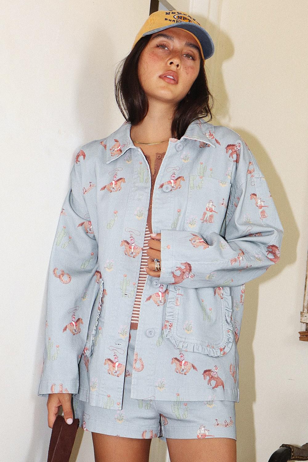 COWGIRL PRINT BUTTON DOWN JACKET - BLUE