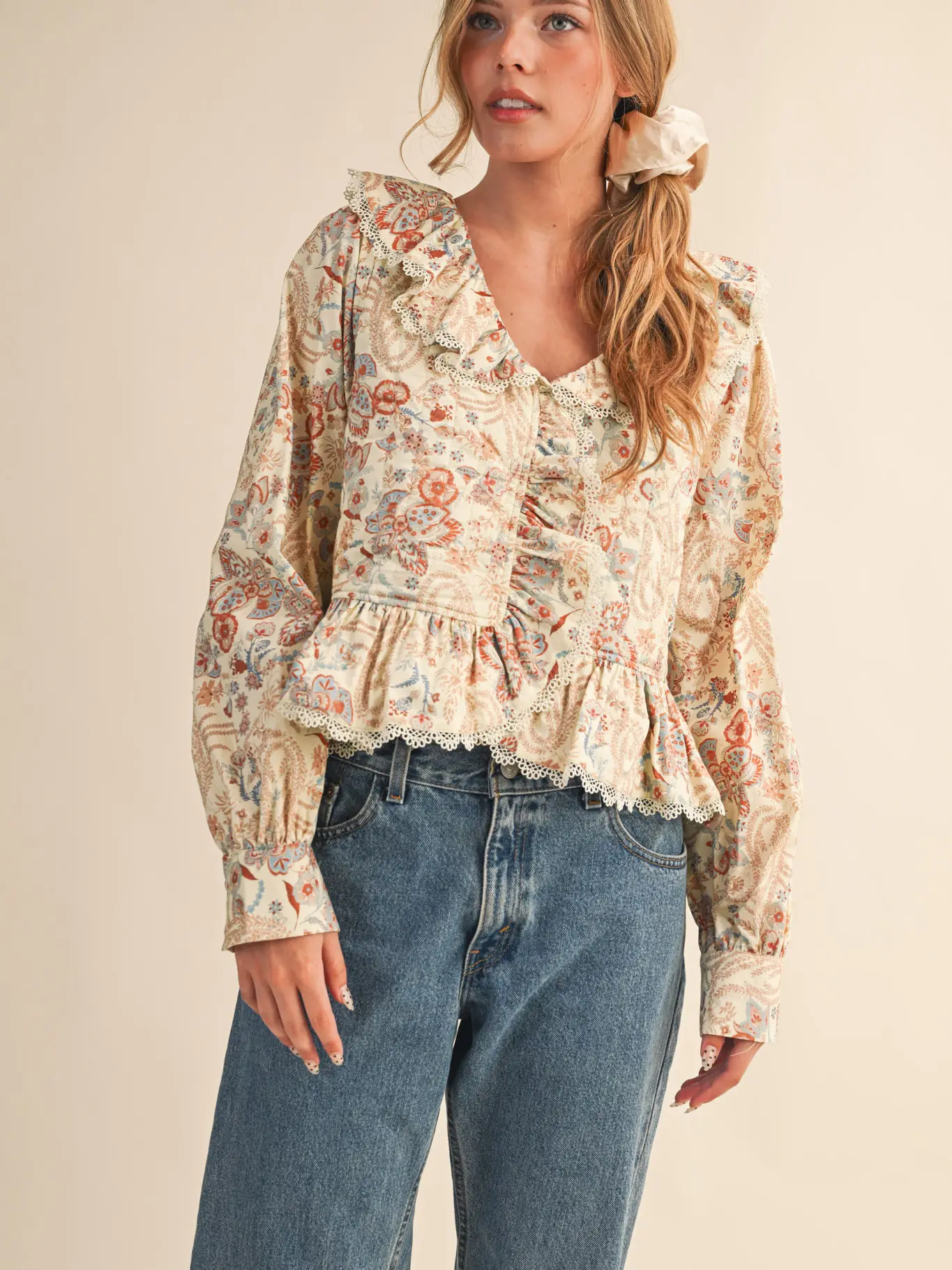 Paisley Print Lace Trim Quilted Top