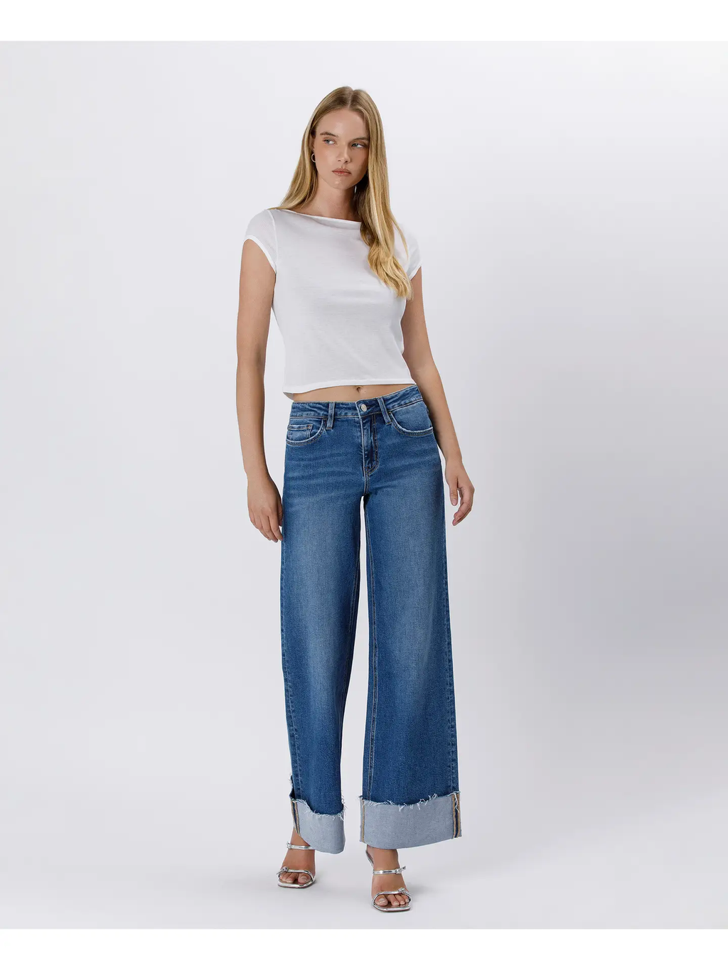 High Rise Cuffed Wide Jeans | REMEDY