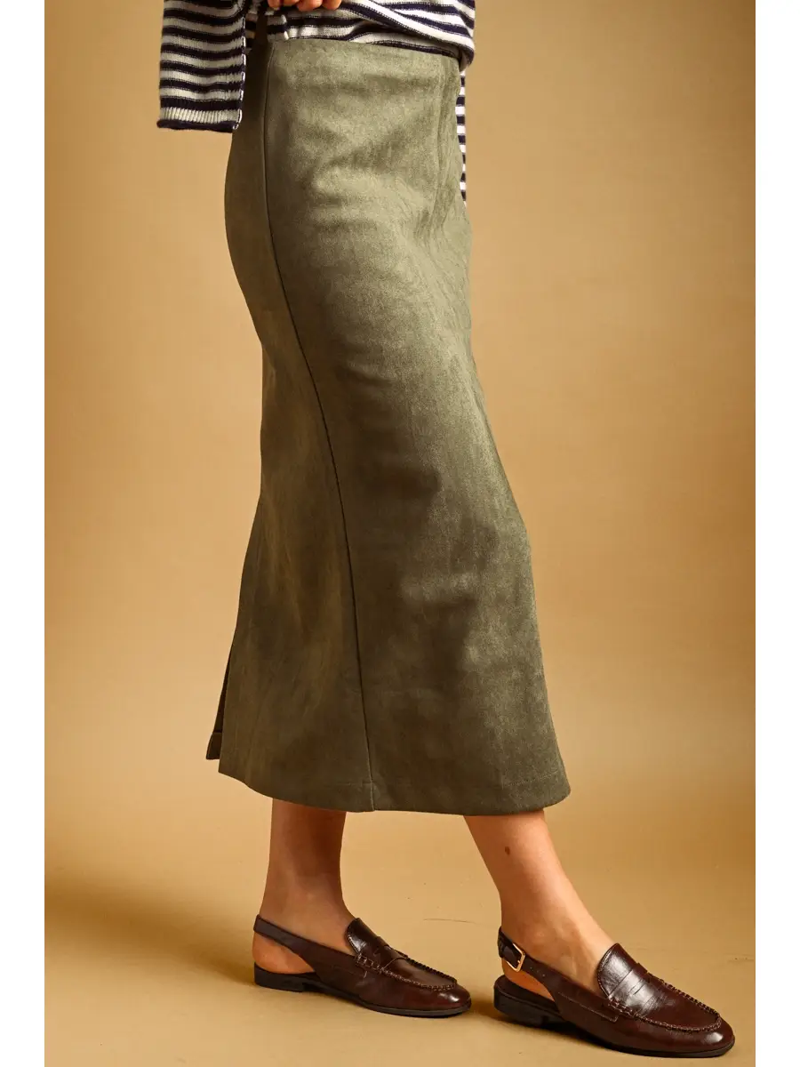 Suede Straight Skirt - PISTACHIO