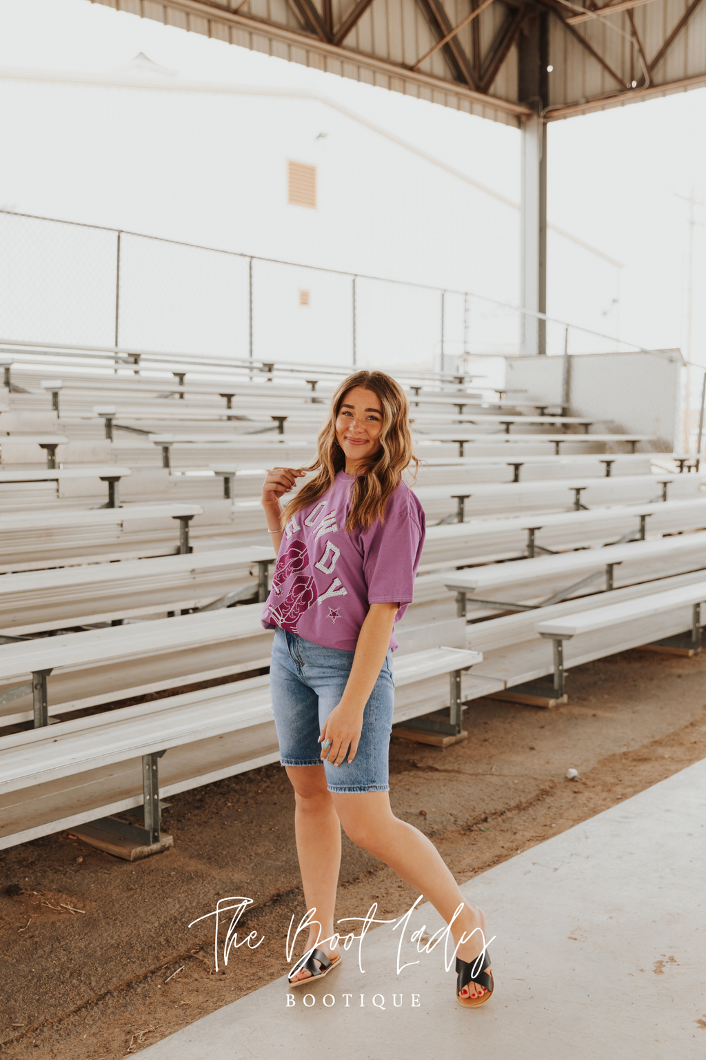 BOYFRIEND SHORT - LIGHT WASH
