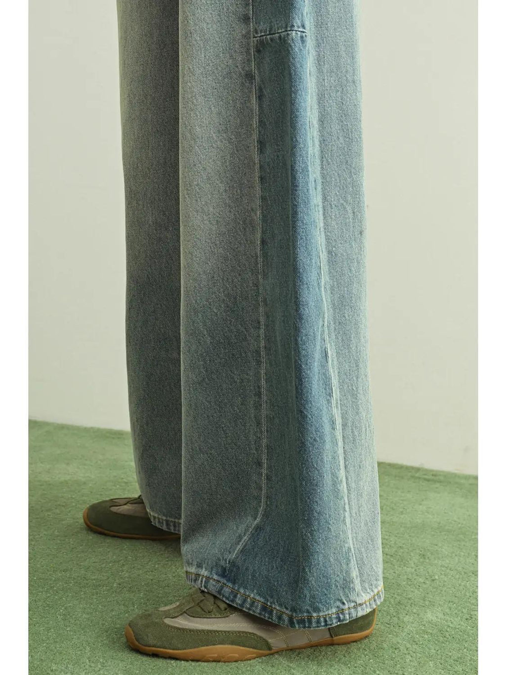 Mixed Denim On the Side Detail Pants
