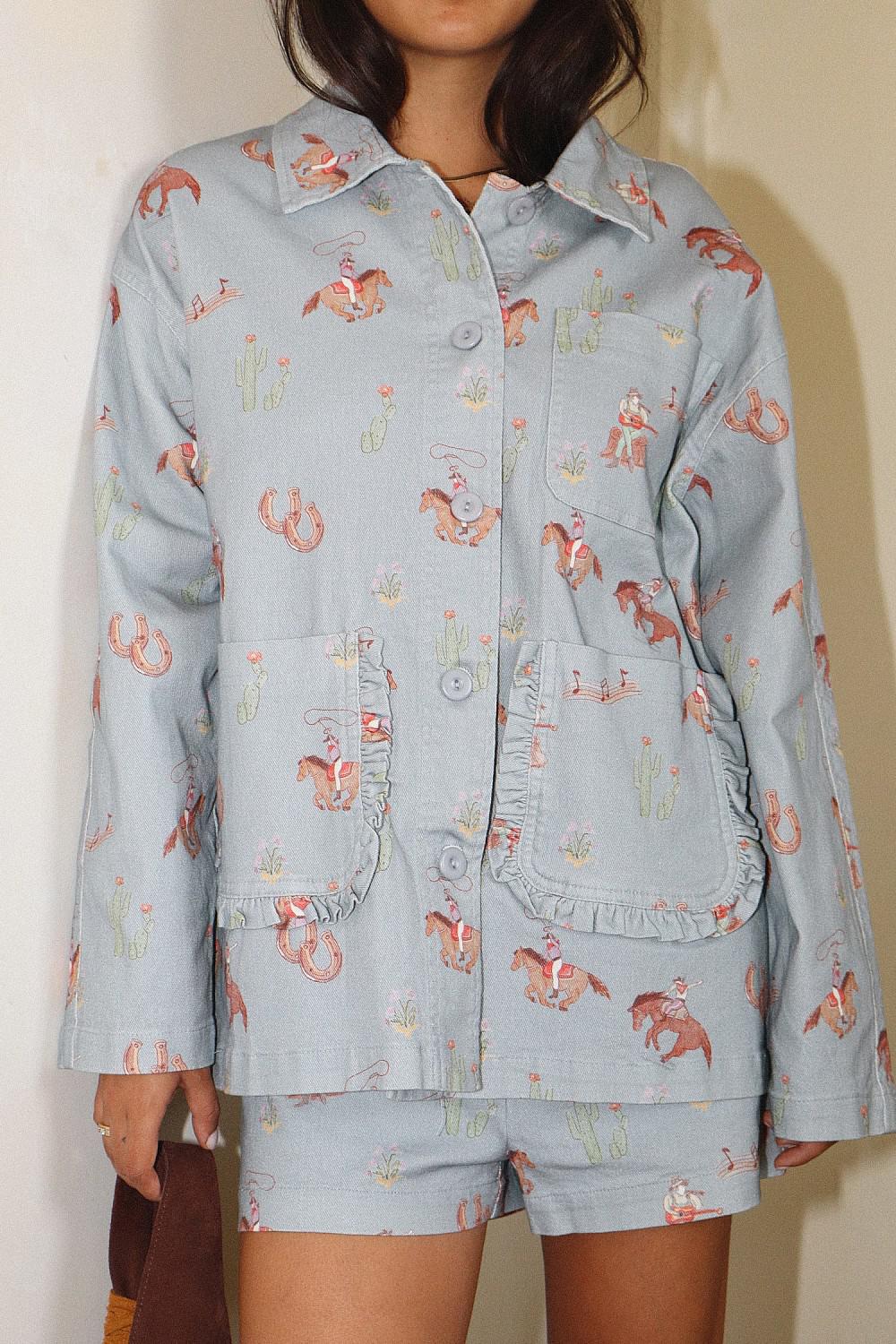 COWGIRL PRINT BUTTON DOWN JACKET - BLUE