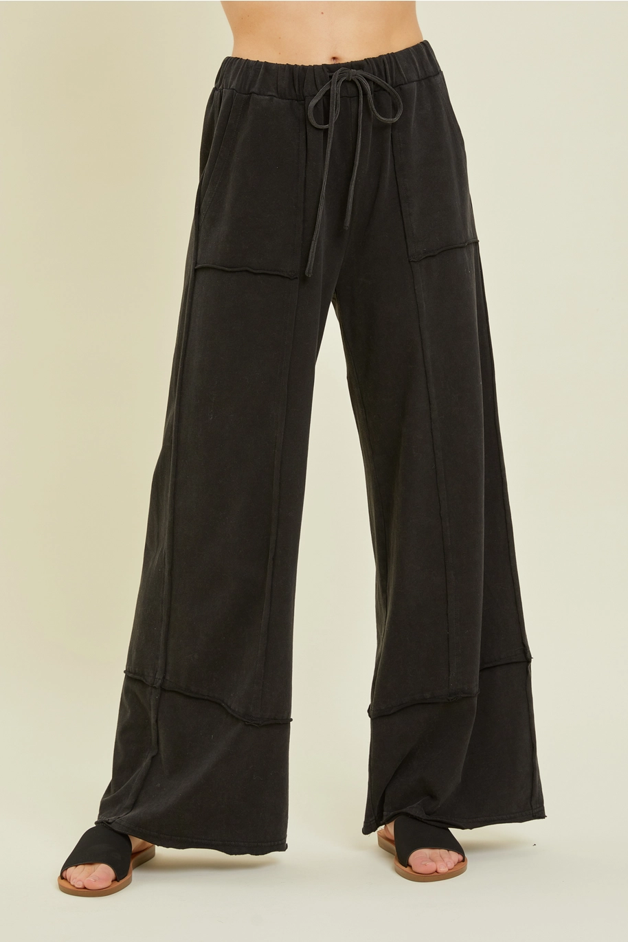 MINERAL-WASHED KNIT WIDE-LEG PANTS - BLACK