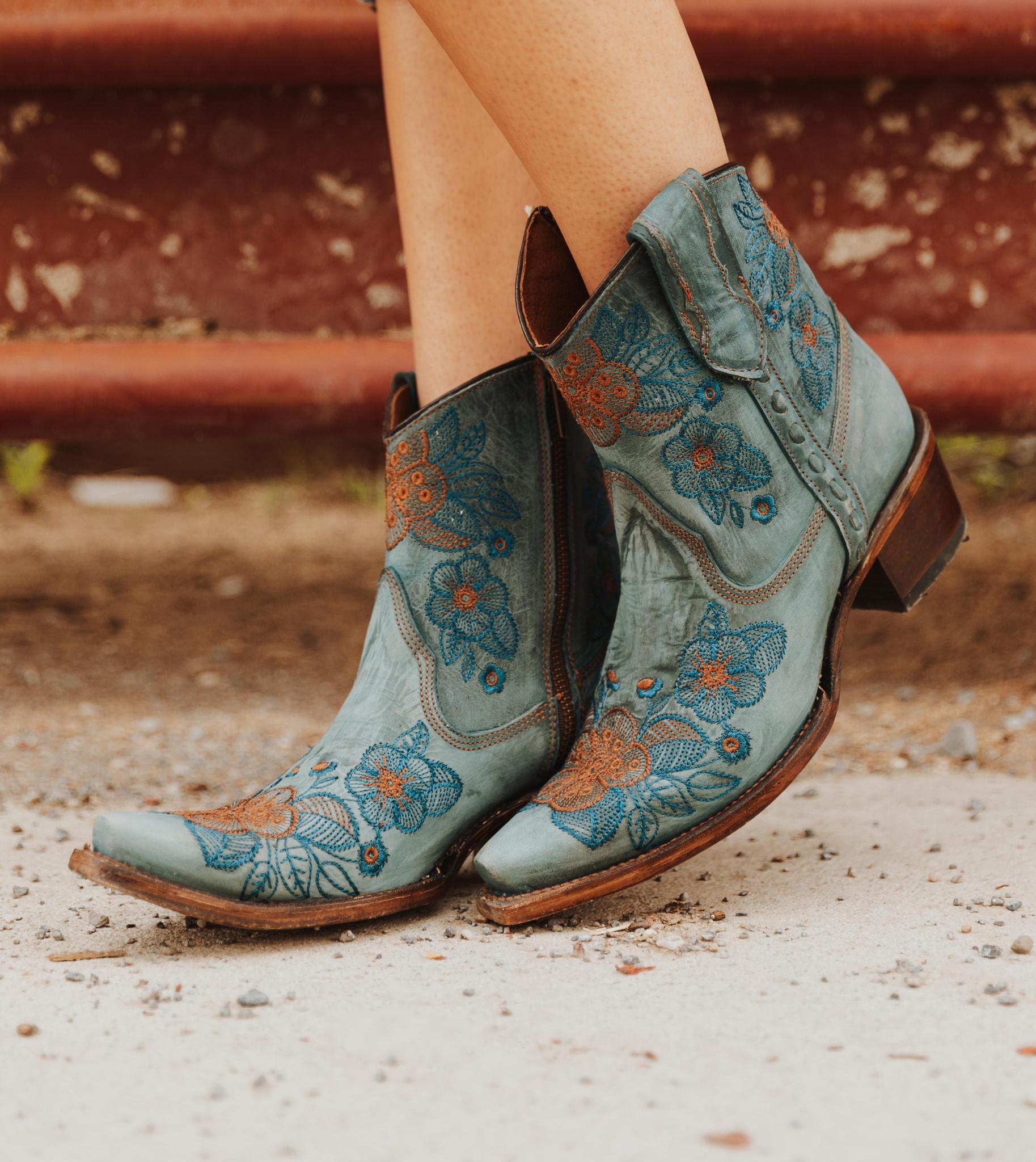 LD BLUE JEAN FLOWERED EMBROIDERY ANKLE BOOT L5874