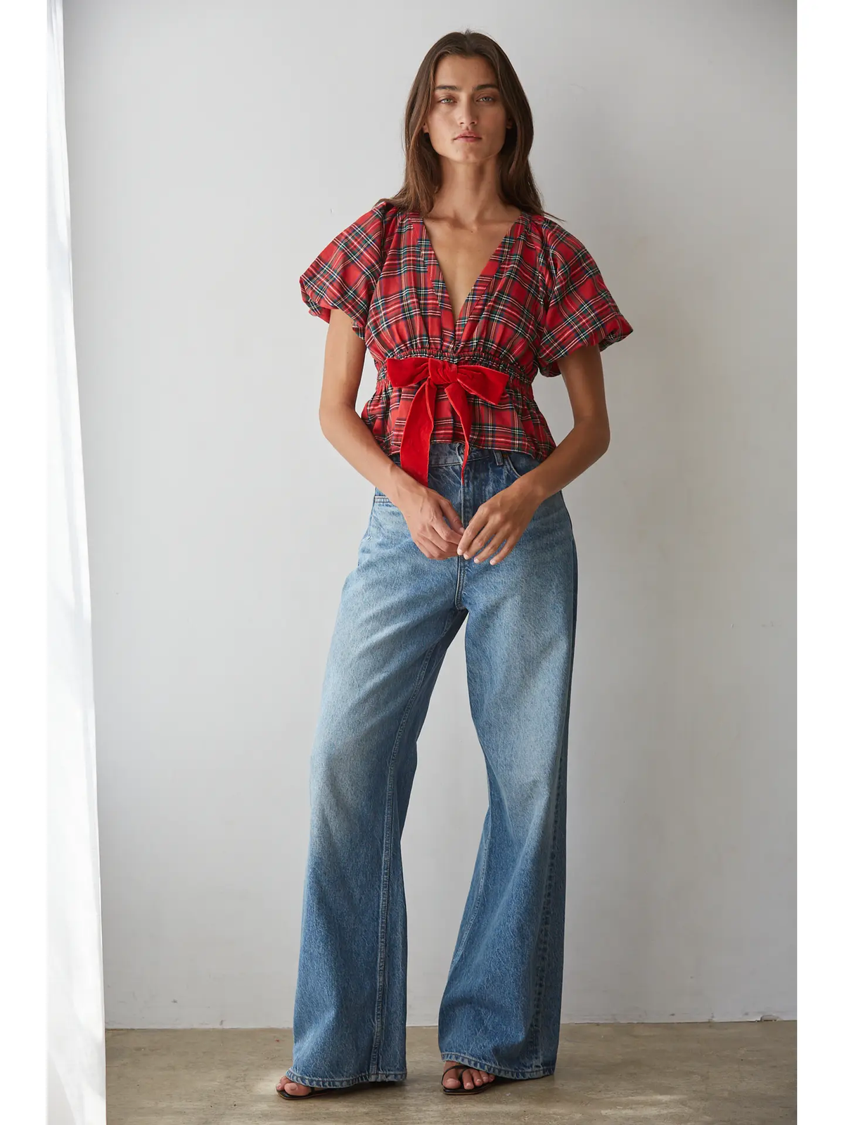 Woven Plaid Plunged V-Neck Sleeve Peplum Top