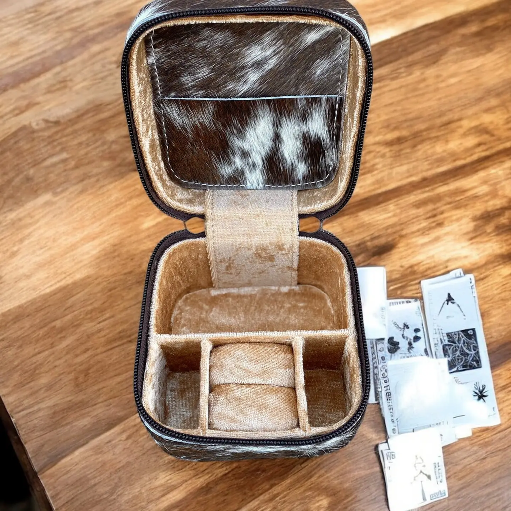 Small Cowhide Jewelry Box