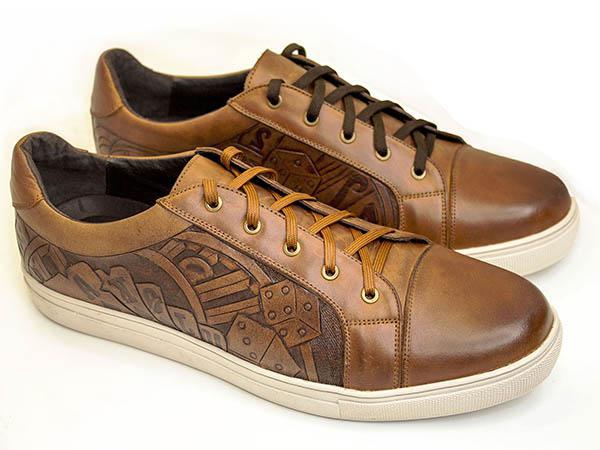 MENS FOOTWEAR AWESOME CASUAL LACE UP SHOE BURNISHED COGNAC LEATHER,  GAMBLER HANDTOOLED INSET