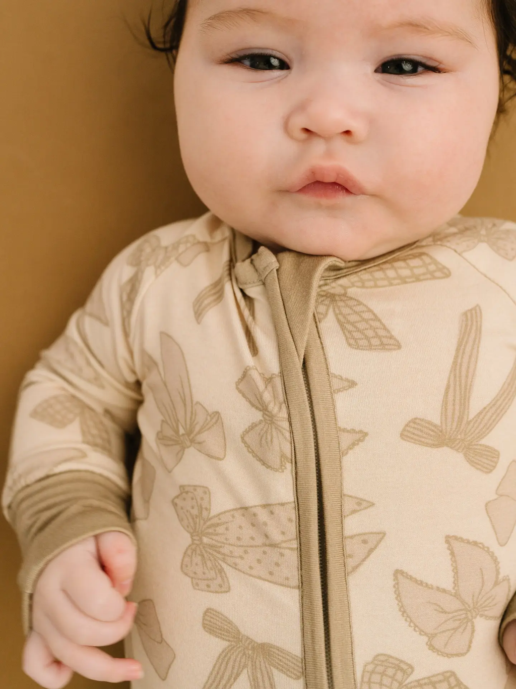 Neutral Bows Bamboo Sleeper
