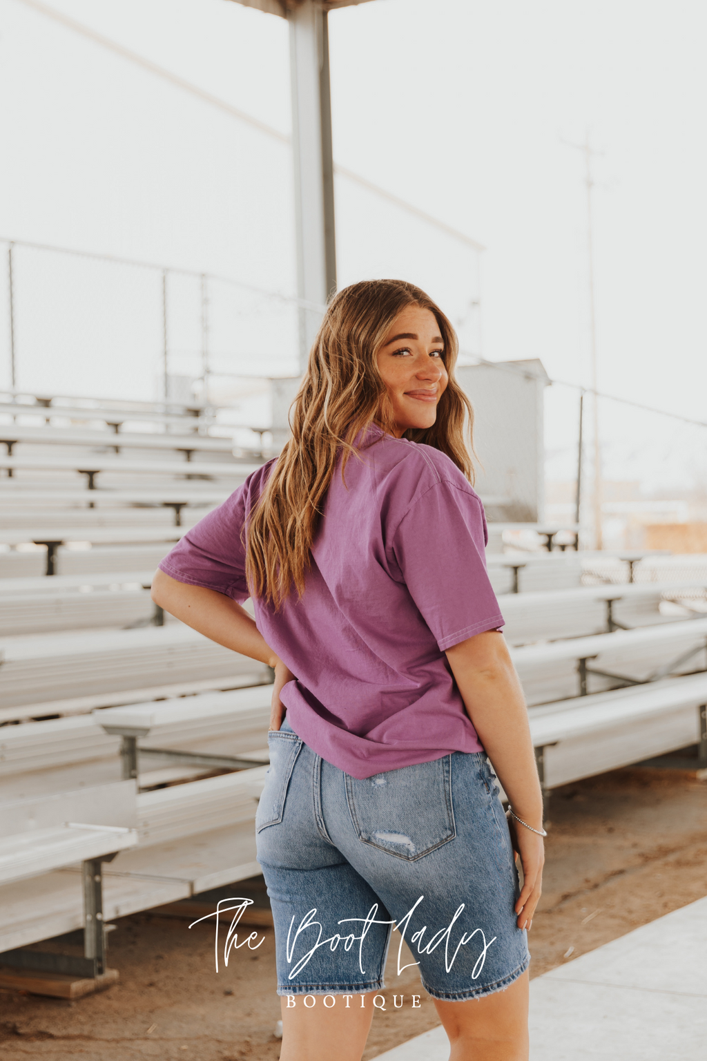 BOYFRIEND SHORT - LIGHT WASH