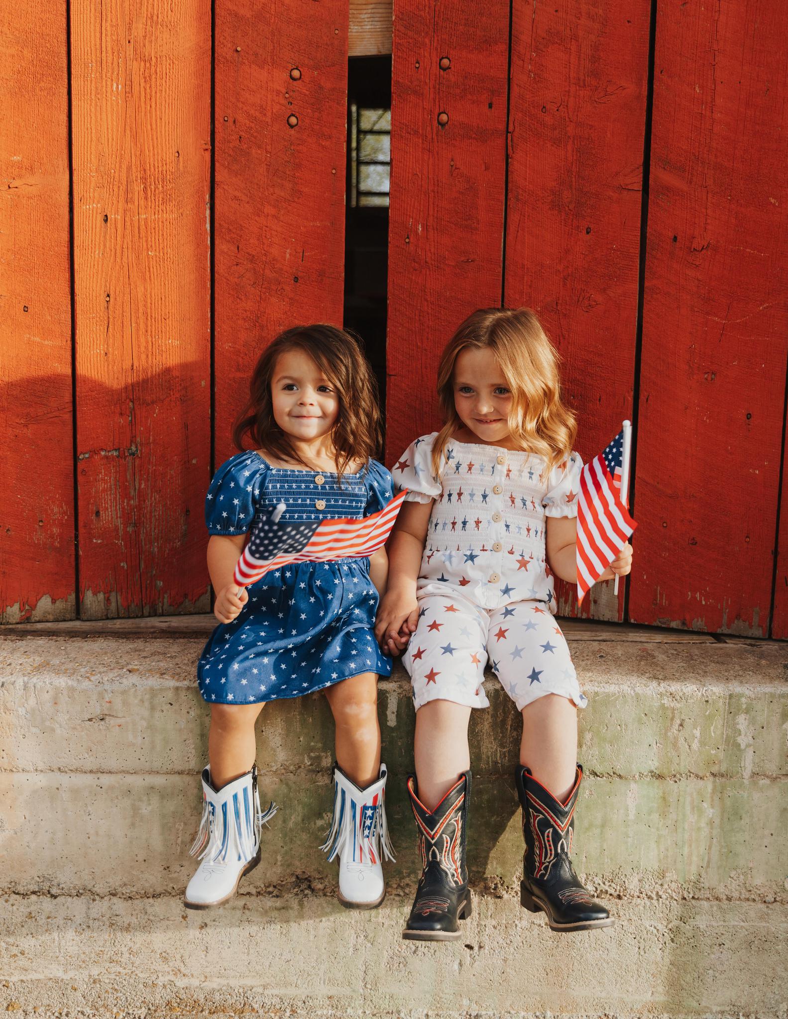 STAR PRINT SMOCKED GIRL JUMPSUIT