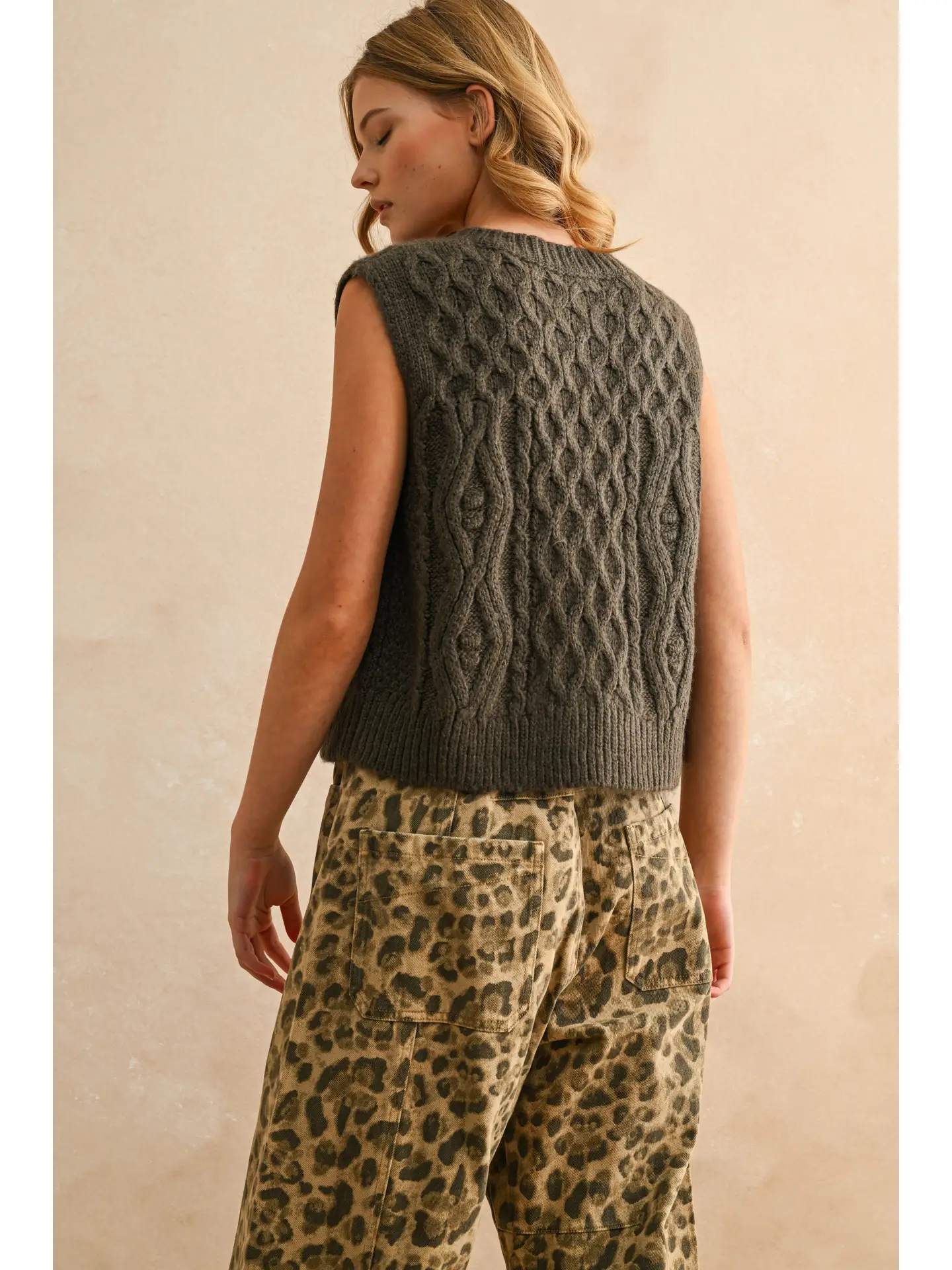 Tie Front Cable Knitted Vest - Olive
