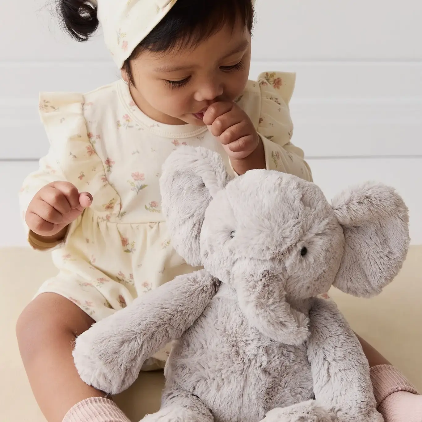 Plush - Olive the Elephant - Snuggle Bunnies
