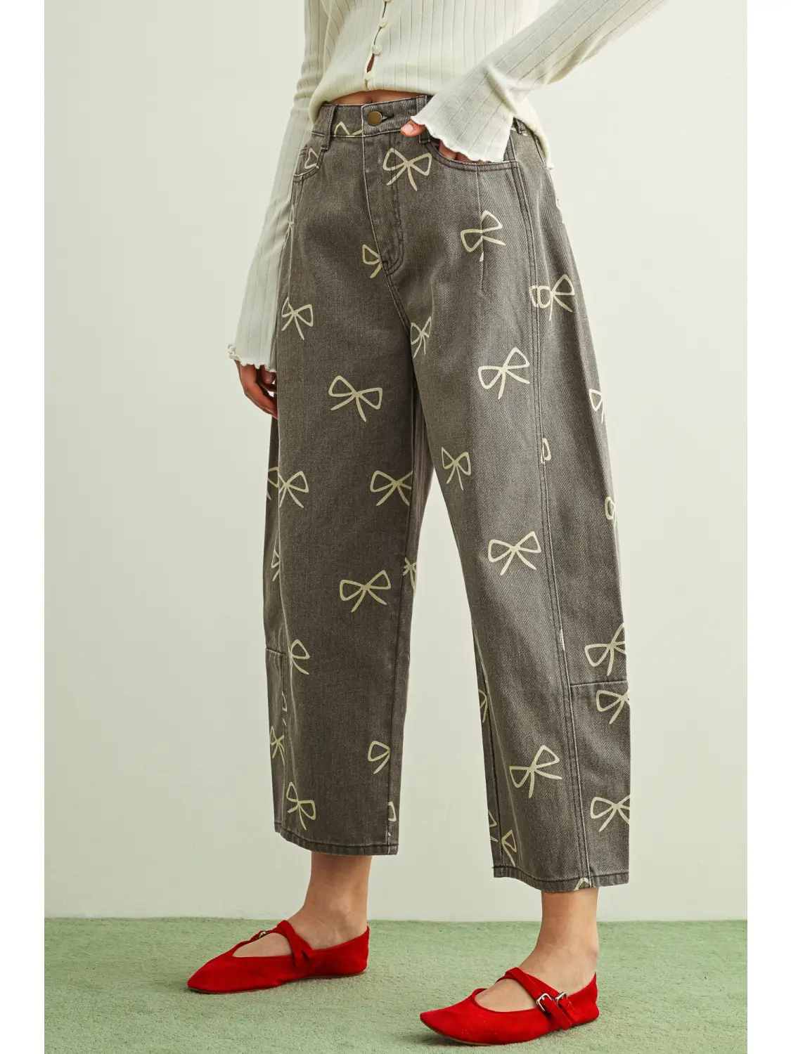 Bow Printed Barrel Pants