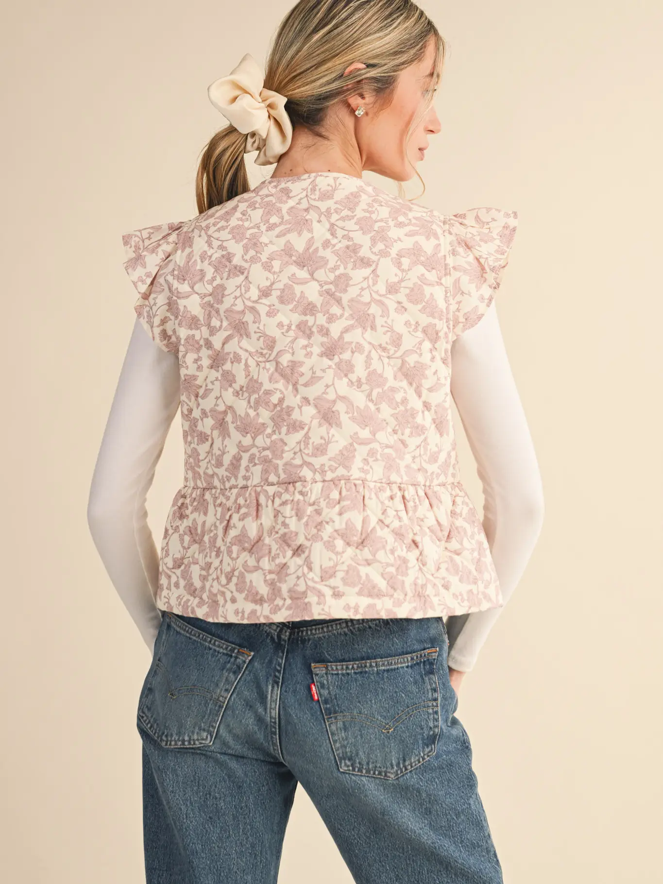 Flutter Sleeve Floral Quilted Vest - IVORY PINK FLORAL