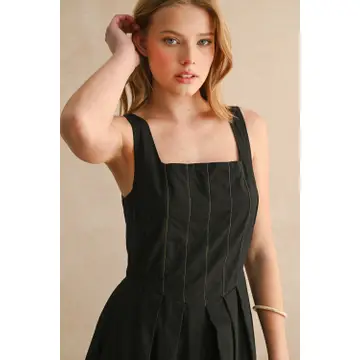 Stitch Front Pleated Detail Dress - Black