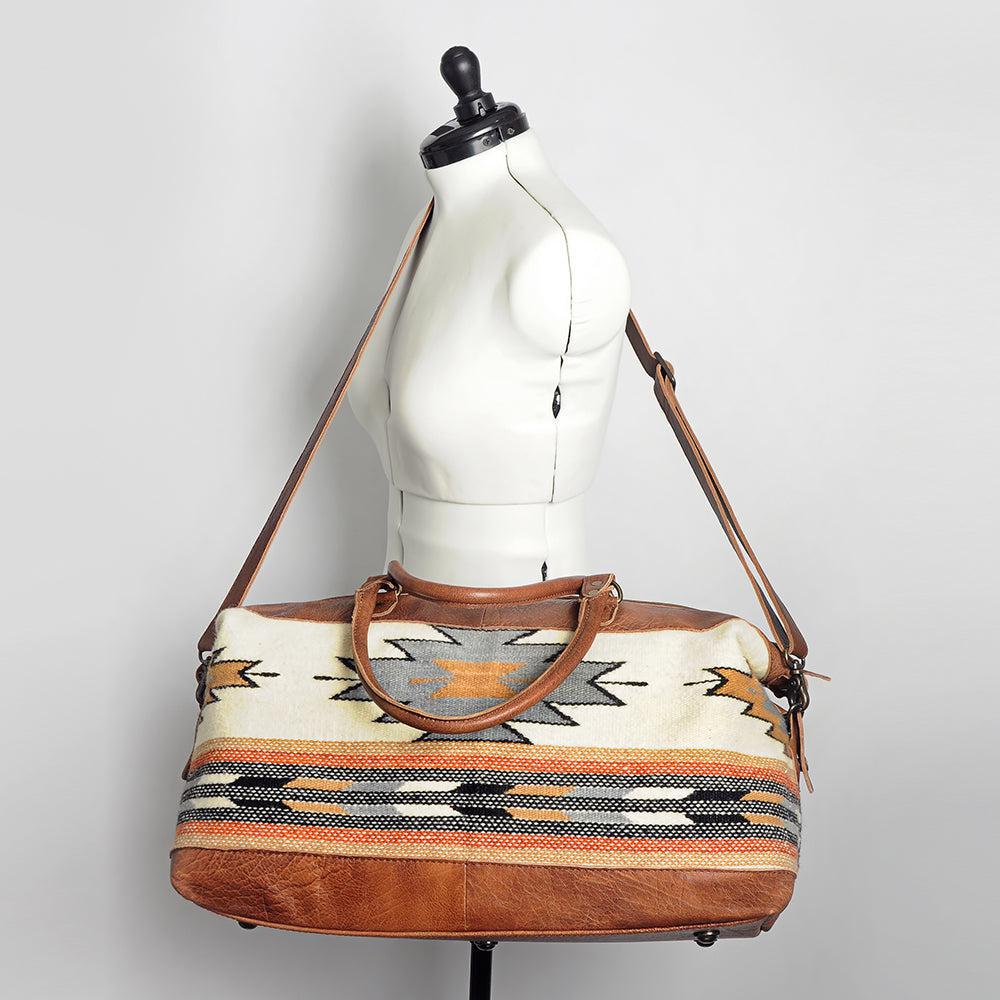 AMERICAN DARLING DUFFLE BAG - ADBG460H