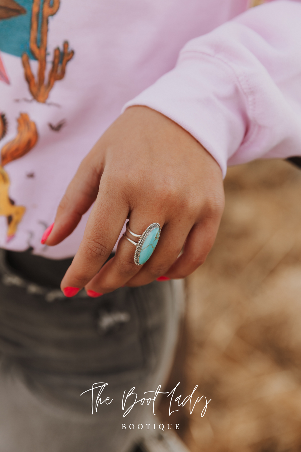 LONG OVAL ADJUSTABLE TURQUOISE RING